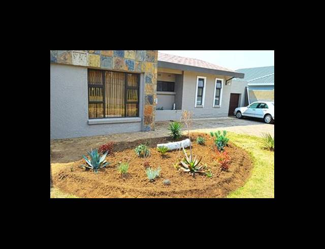 4 BEDROOM HOUSE FOR SALE IN ALBERANTE